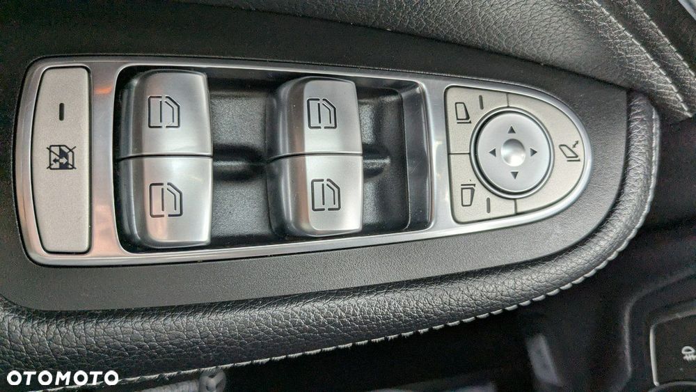 Mercedes-Benz Klasa C - 29