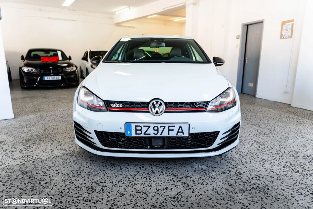 VW Golf GTI Performance BlueMotion DSG - 2
