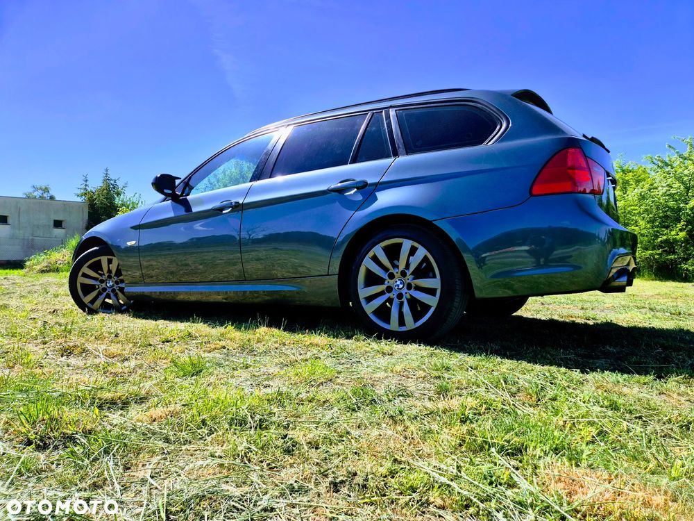 BMW Seria 3 320d DPF Edition Exclusive - 22