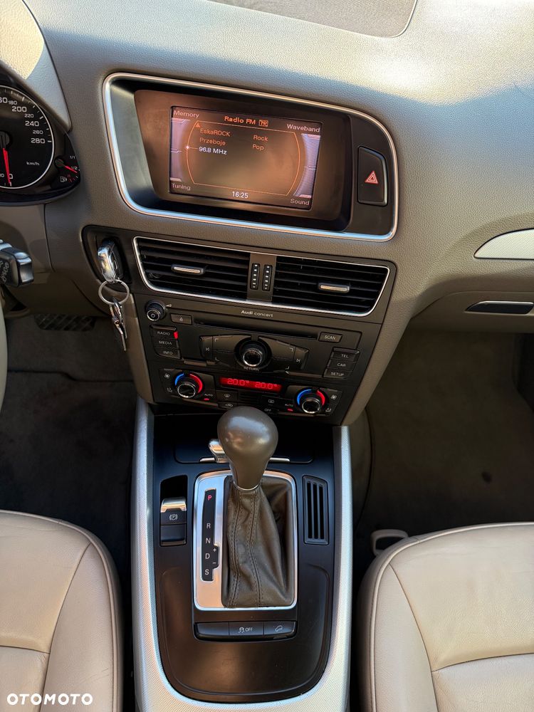 Audi Q5 2.0 TDI Quattro S tronic - 11