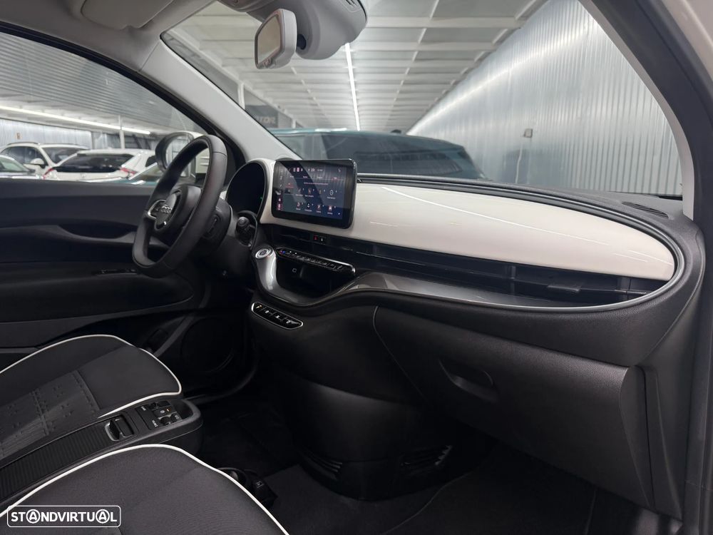 Fiat 500e 42 kWh Icon - 21