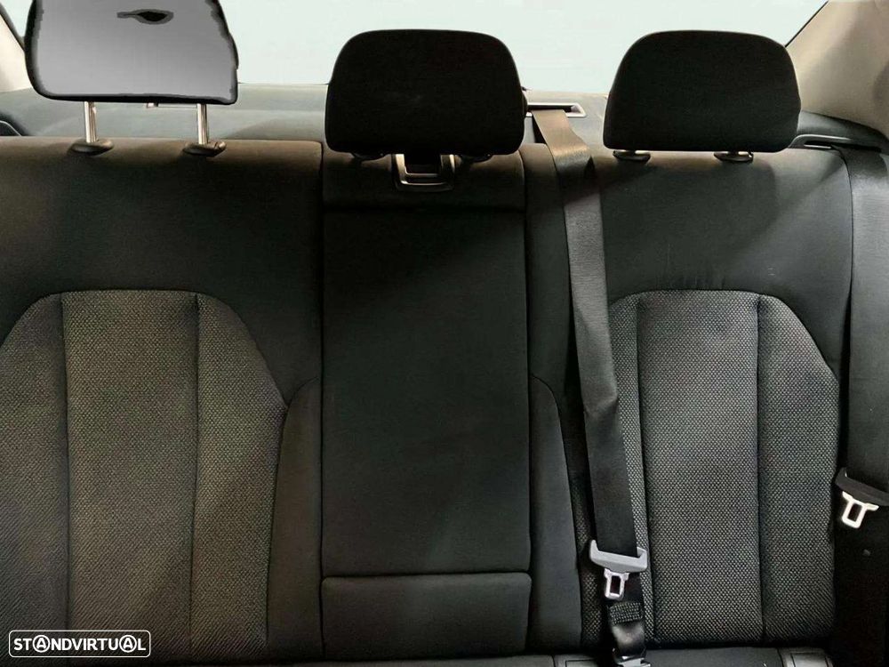 BMW 330 e Corporate Edition Auto - 18