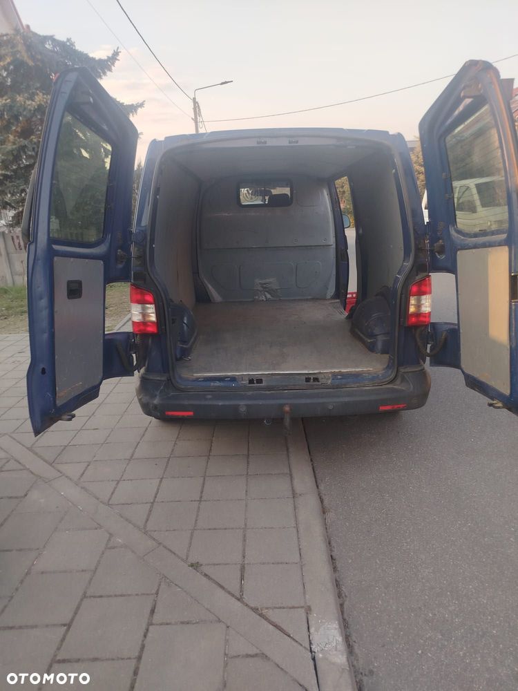 Volkswagen T5 LIFT - 8