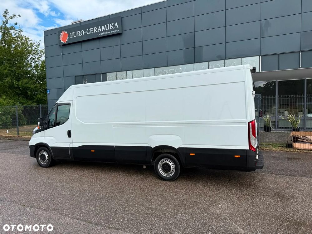 Iveco Daily 35S140, 2,3 140KM, L4H2, Zadbany, Niski przebieg - 4