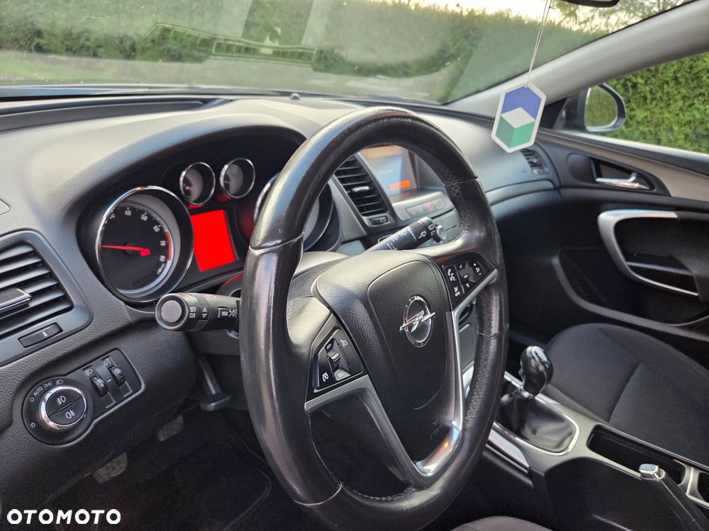 Opel Insignia 1.4 T Edition S&S - 12