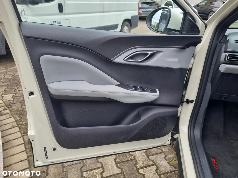 BYD Dolphin Surf - 21