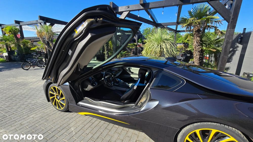 BMW i8 Standard - 24