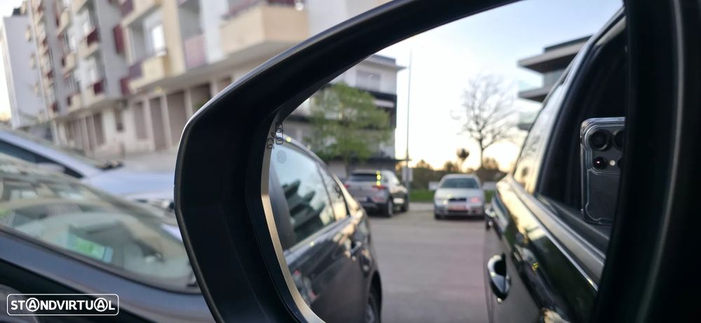 Peugeot 5008 PureTech 130 EAT8 Stop & Start Allure Pack - 19