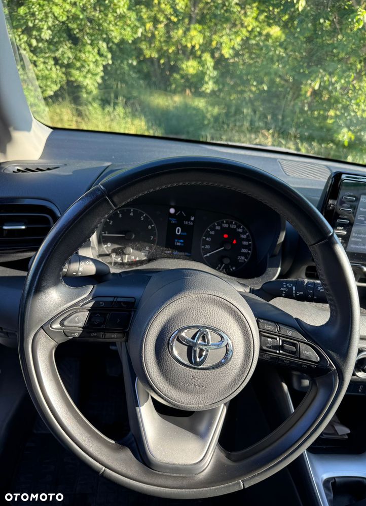 Toyota Yaris 1.5 Comfort - 10