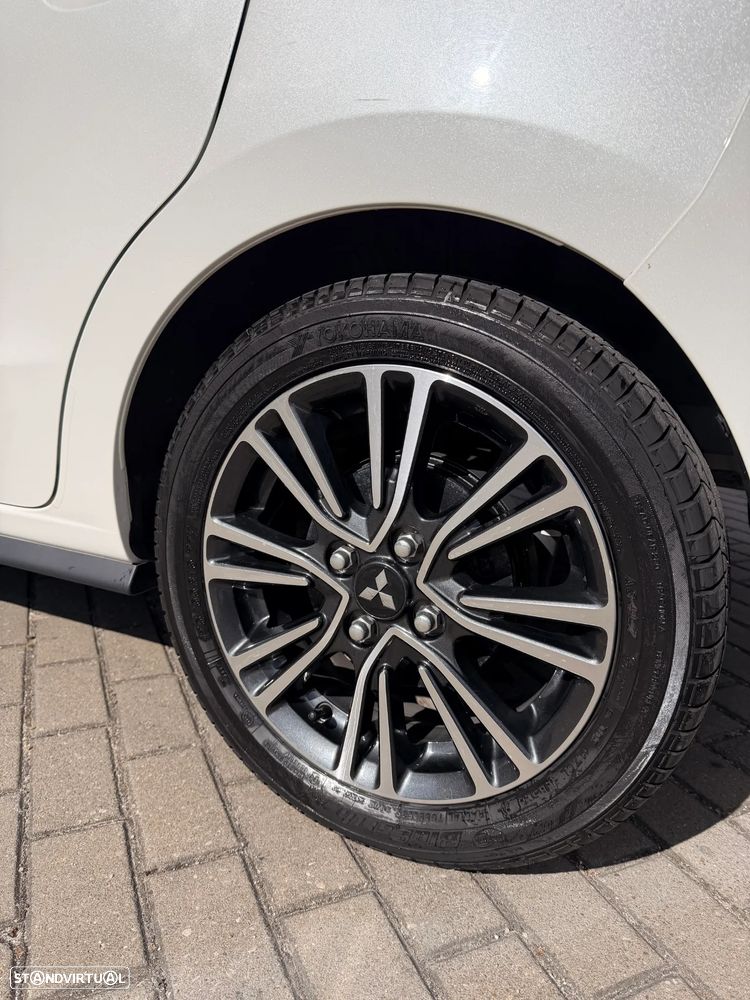 Mitsubishi Space Star 1.2 Intense - 6