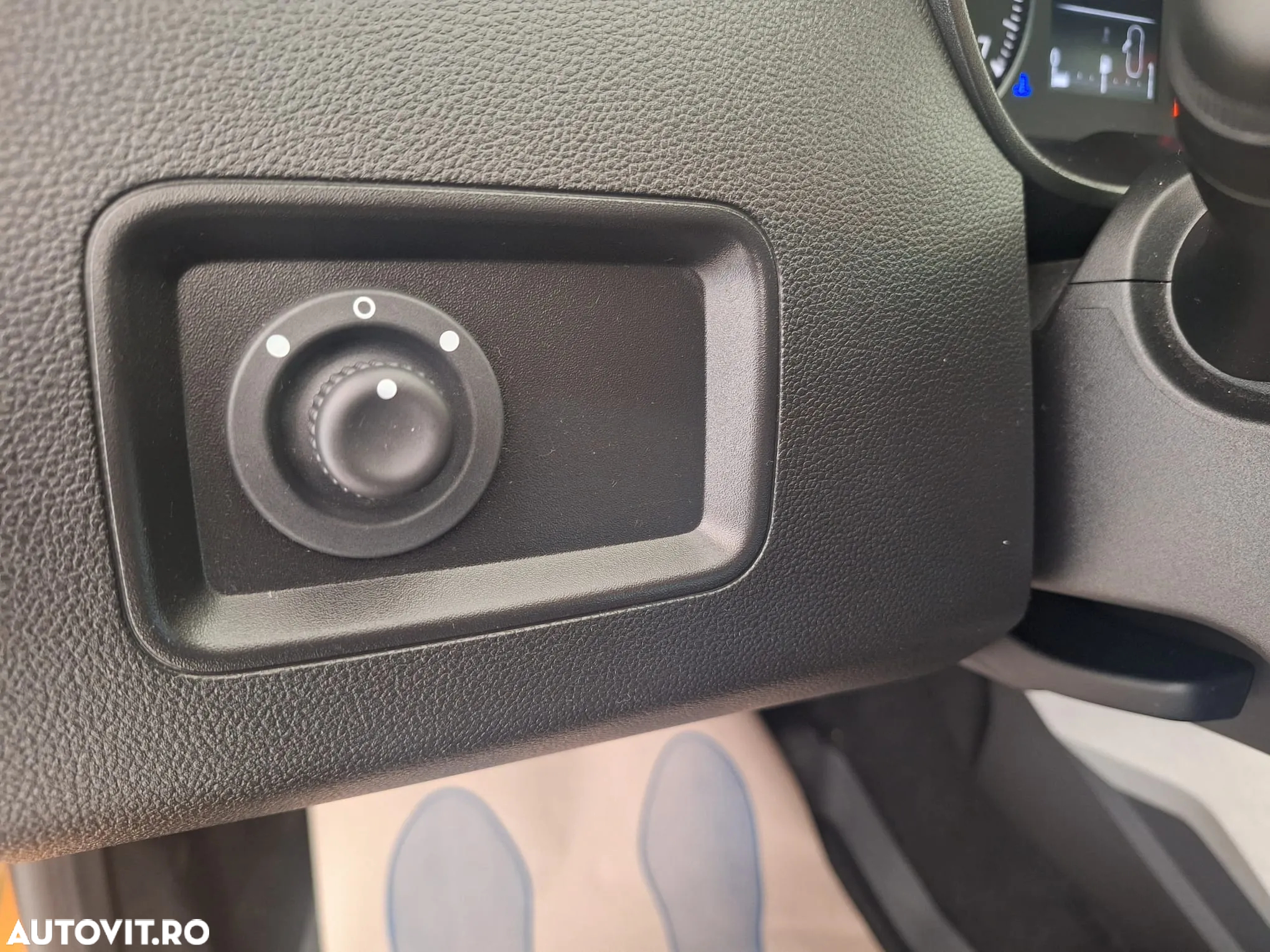 Dacia Duster 1.5 Blue dCi 4WD Prestige jante 17" - 31