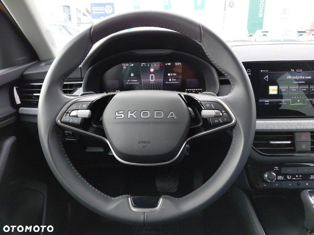 Skoda Kamiq 1.0 TSI Selection DSG - 17