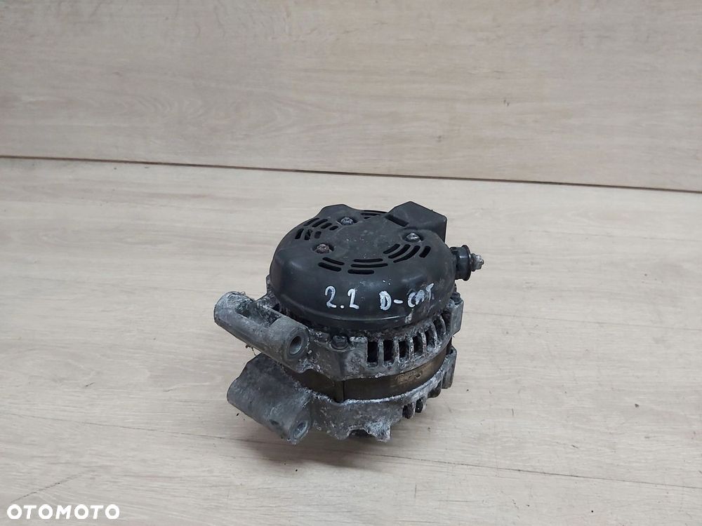 Toyota AVENSIS T25 VERSO AURIS Rav4 III Alternator 2,2 d4d d-cat - 2
