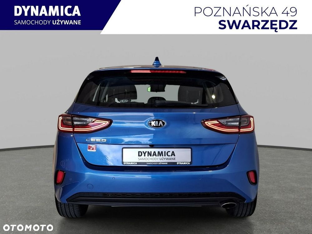 Kia Ceed - 7