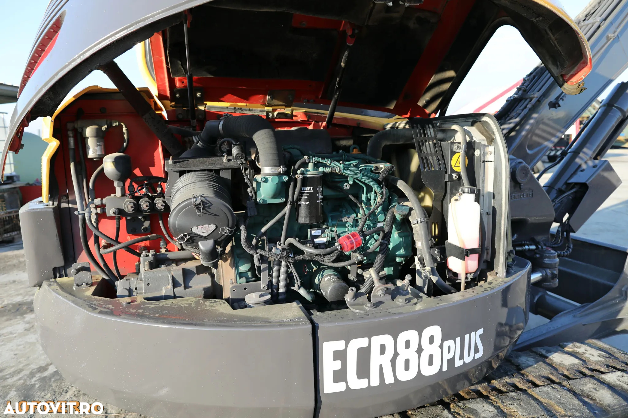 Volvo ECR 88 PLUS - 11