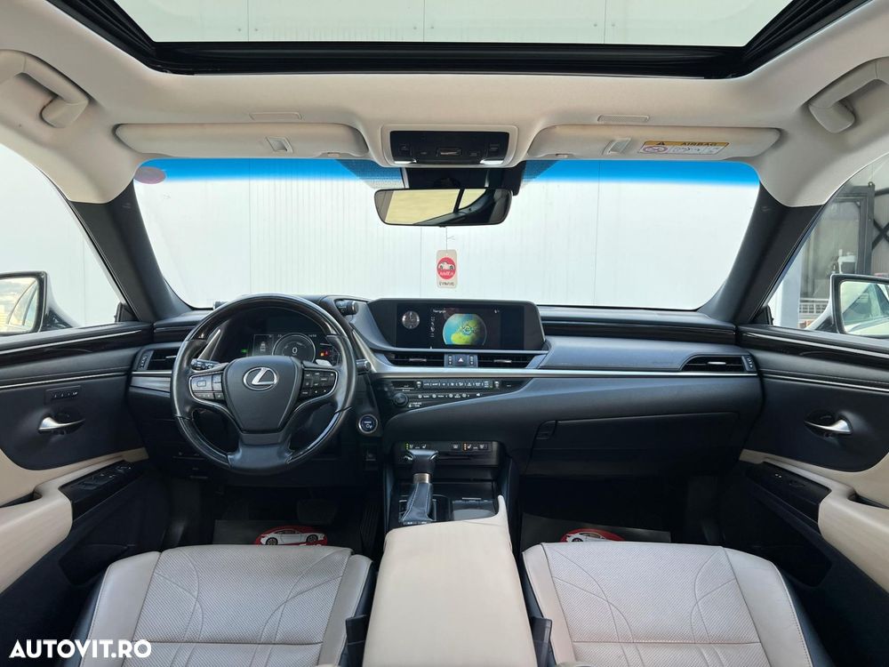 Lexus Seria ES 300h Executive Line - 8
