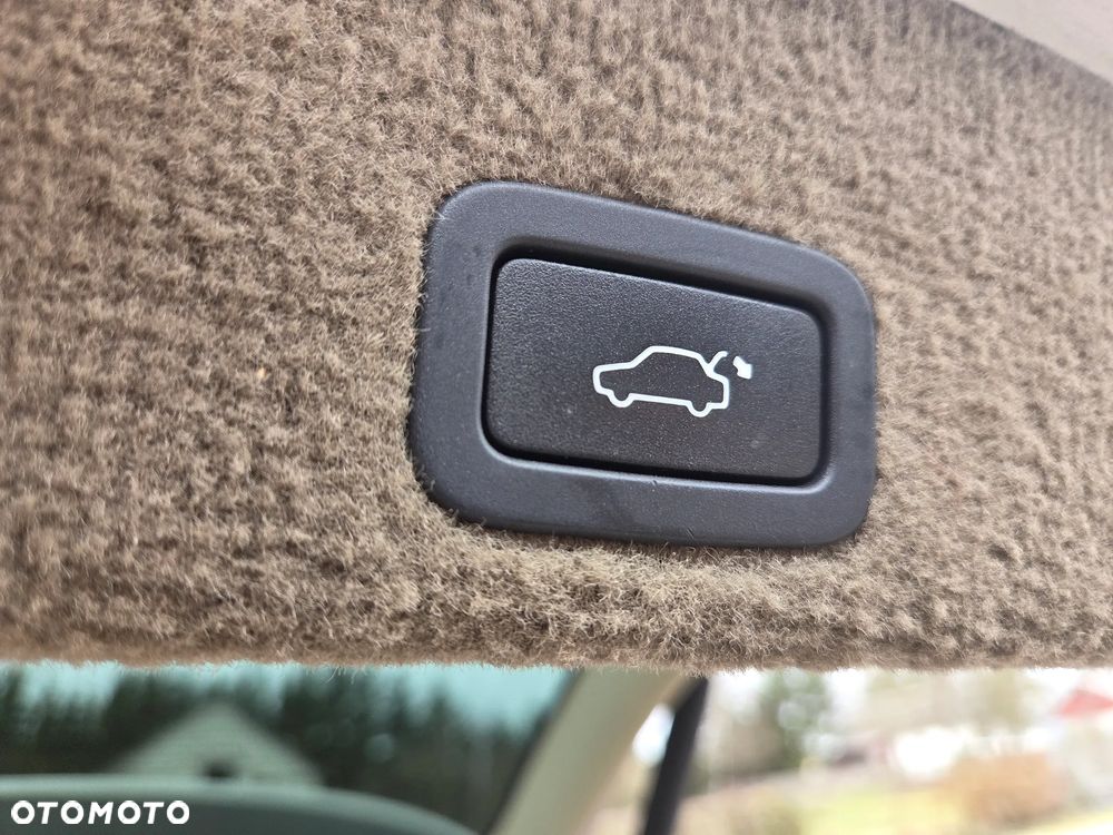 Volvo XC 60 T6 AWD Momentum - 21