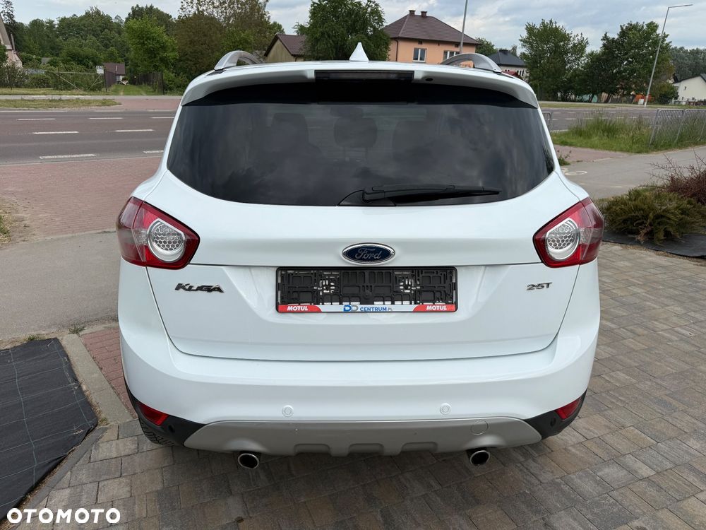 Ford Kuga 2.5 4x4 Titanium - 20