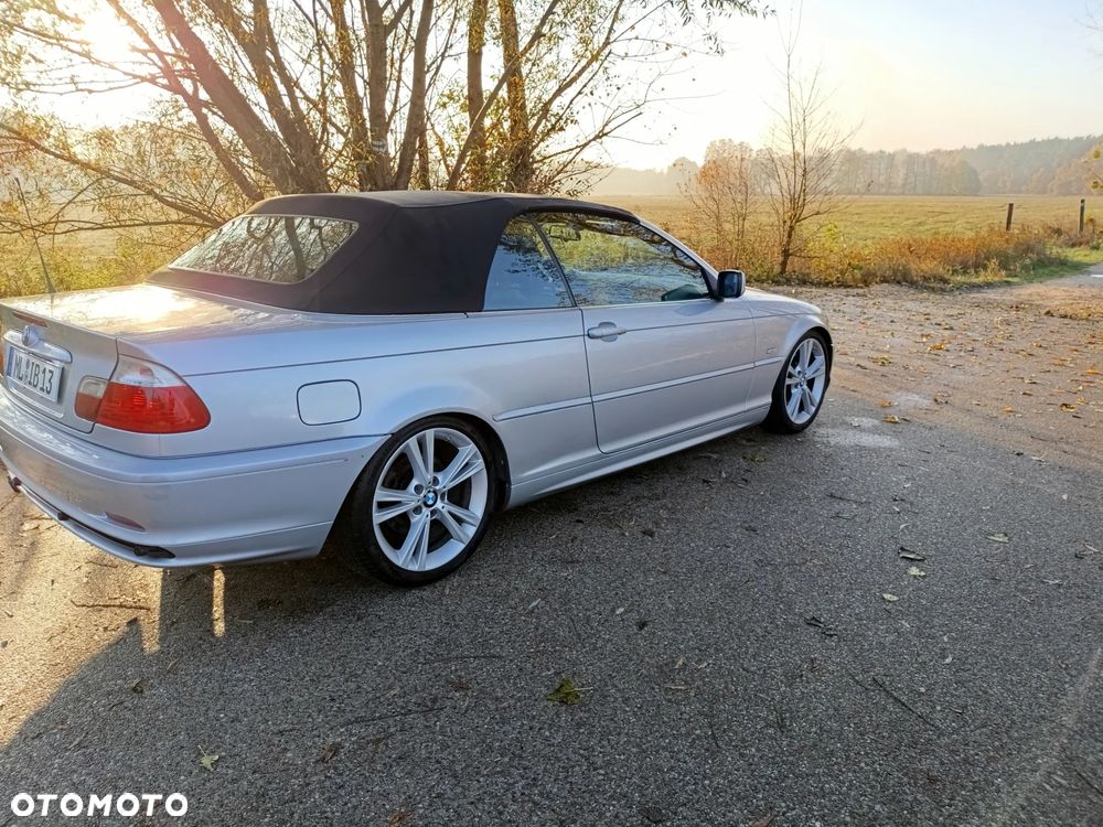 BMW E46 2001 photo 3