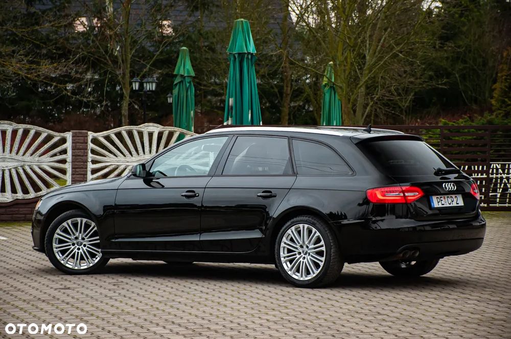 Audi A4 Avant 2.0 TDI DPF Ambiente - 13