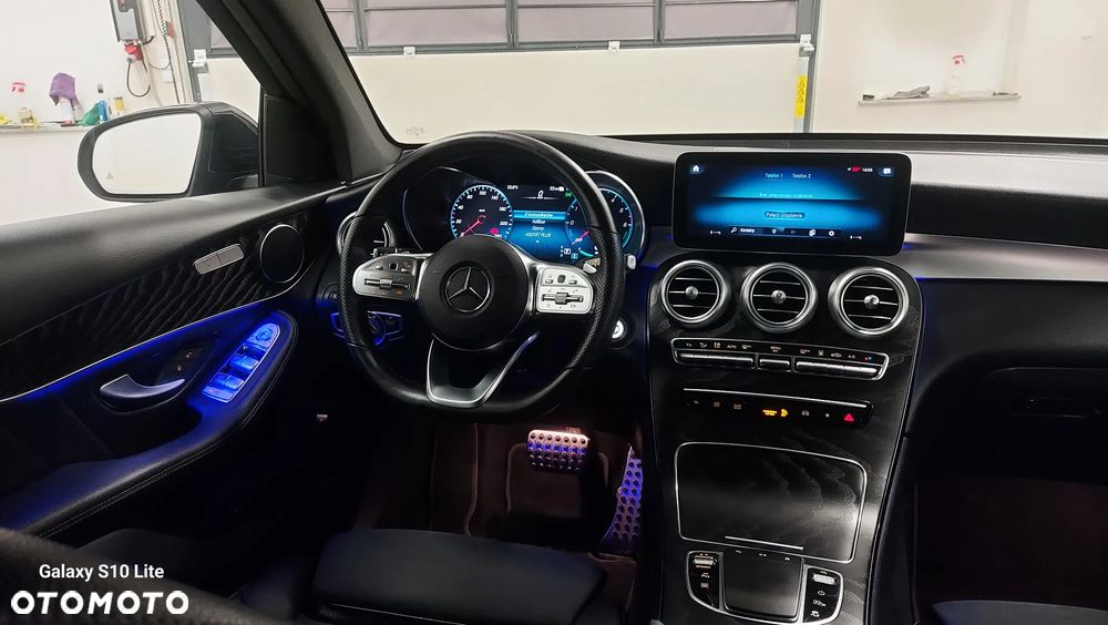 Mercedes-Benz GLC 300 de 4Matic 9G-TRONIC AMG Line Plus - 16