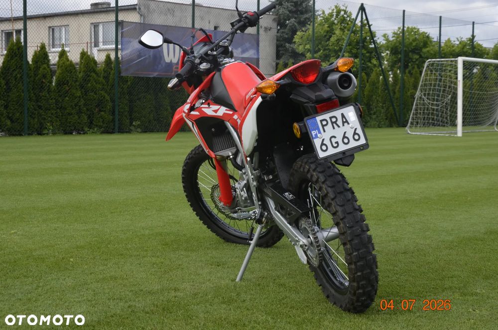 Honda CRF - 6