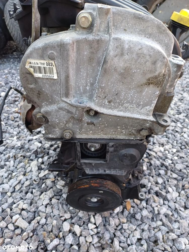 SILNIK K4M A804 RENAULT CLIO III SCENIC MEGANE SŁUPEK BLOK 1.6 BENZYNA - 5