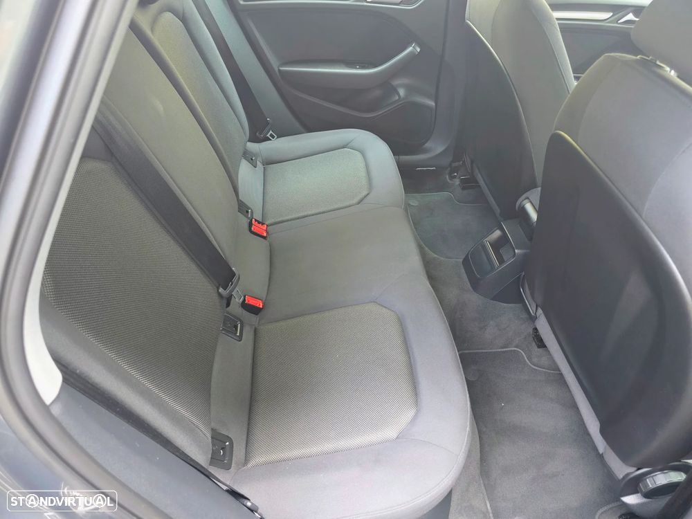 Audi A3 Sportback 1.6 TDI Design - 44
