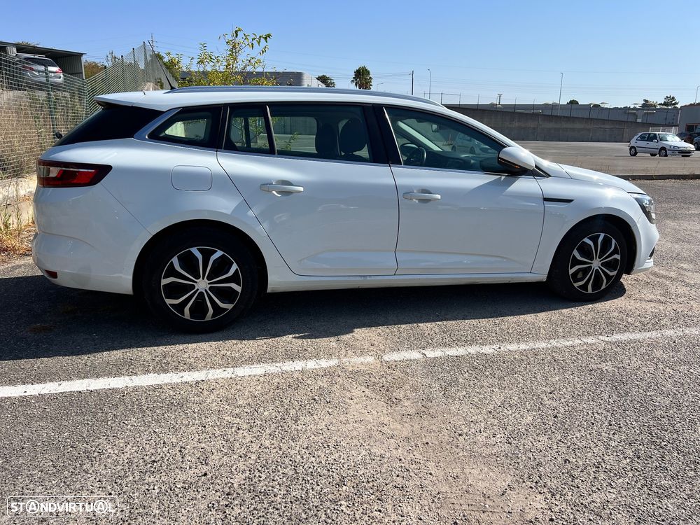 Renault Mégane Sport Tourer 1.5 Blue dCi Zen - 3