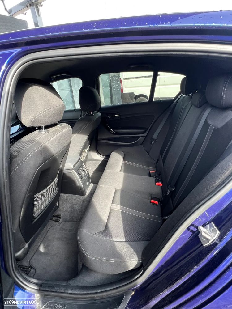 BMW 118 d Pack M - 6