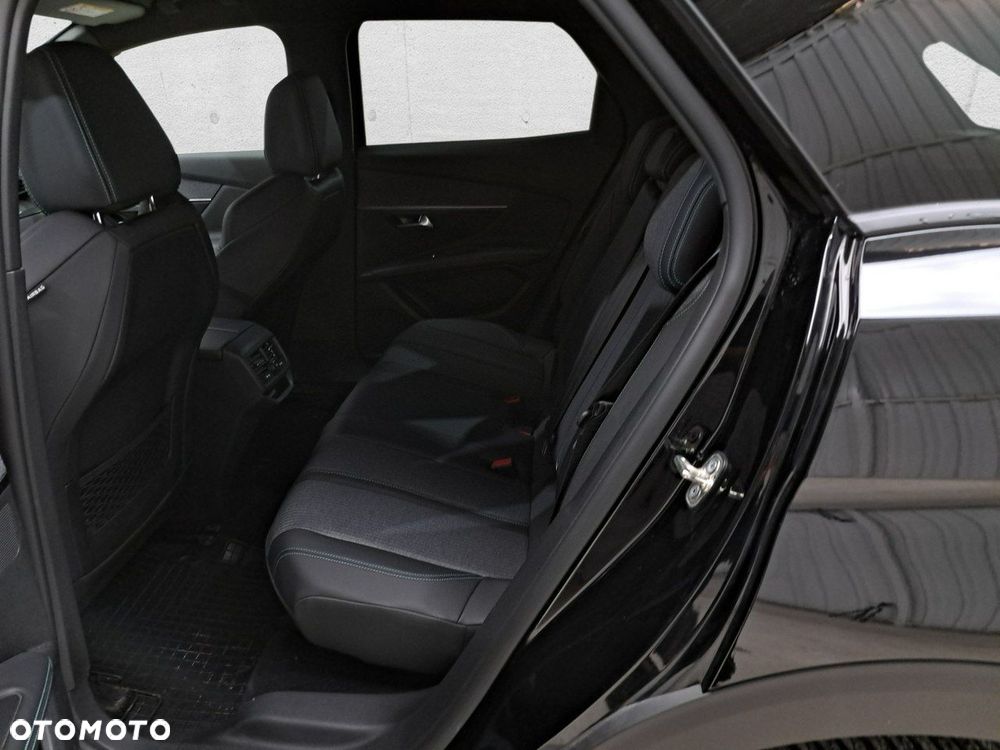 Peugeot 3008 - 12