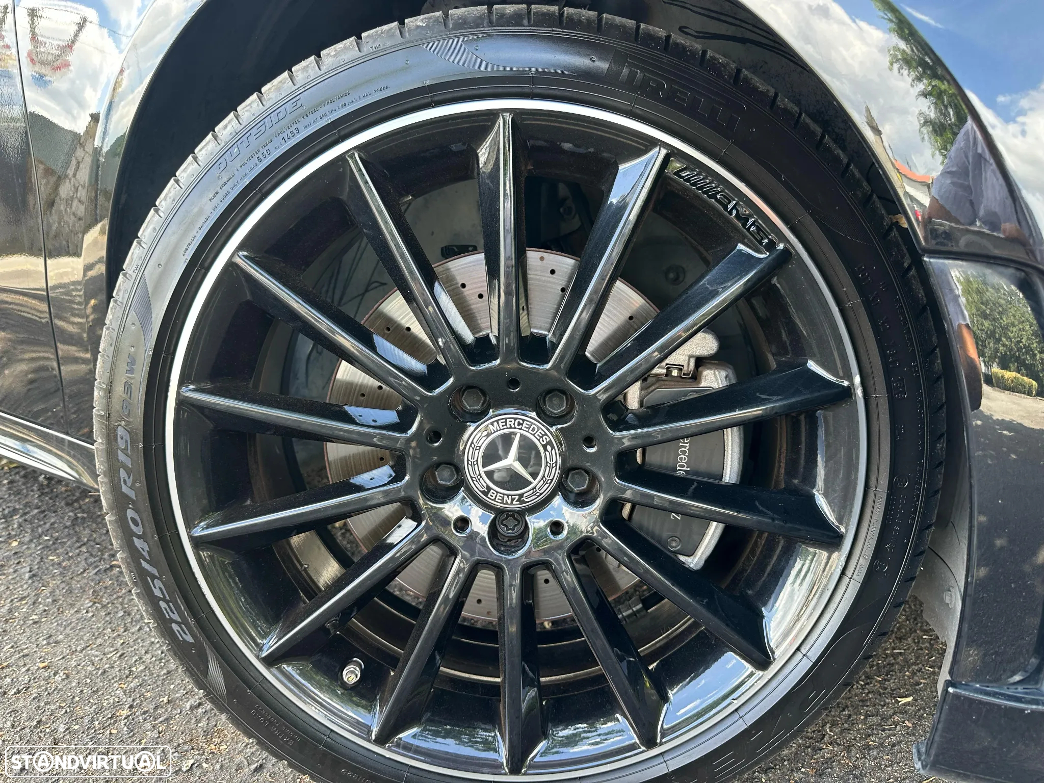 Mercedes-Benz A 250 e AMG Line - 3