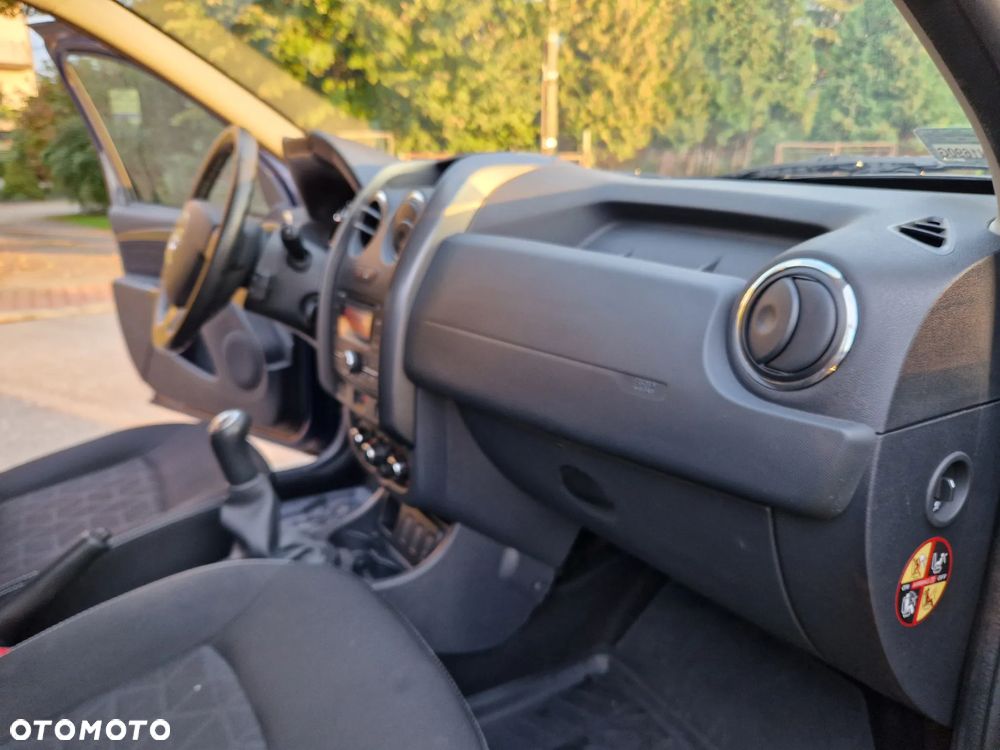 Dacia Duster 1.6 Laureate - 29