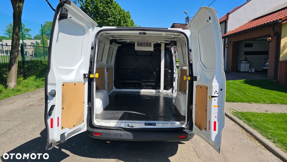 Ford TRANSIT CUSTOM - 33