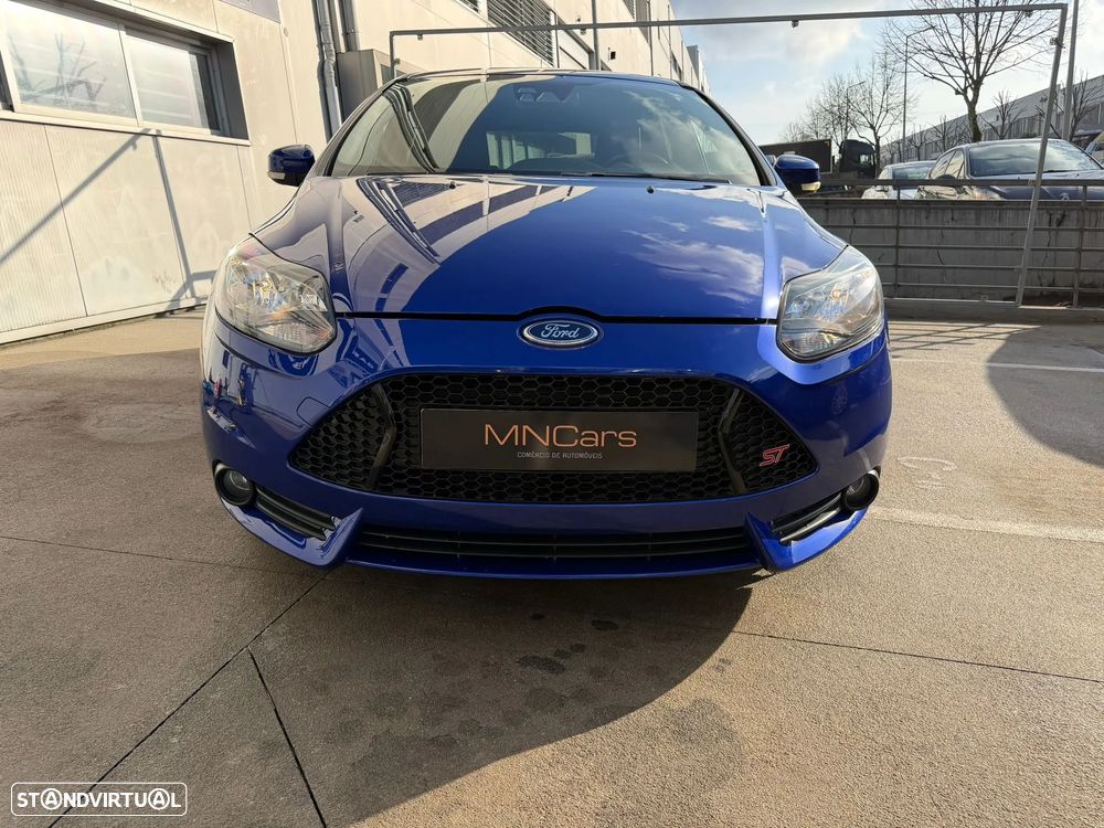 Ford Focus 2.0 EcoBoost ST - 3