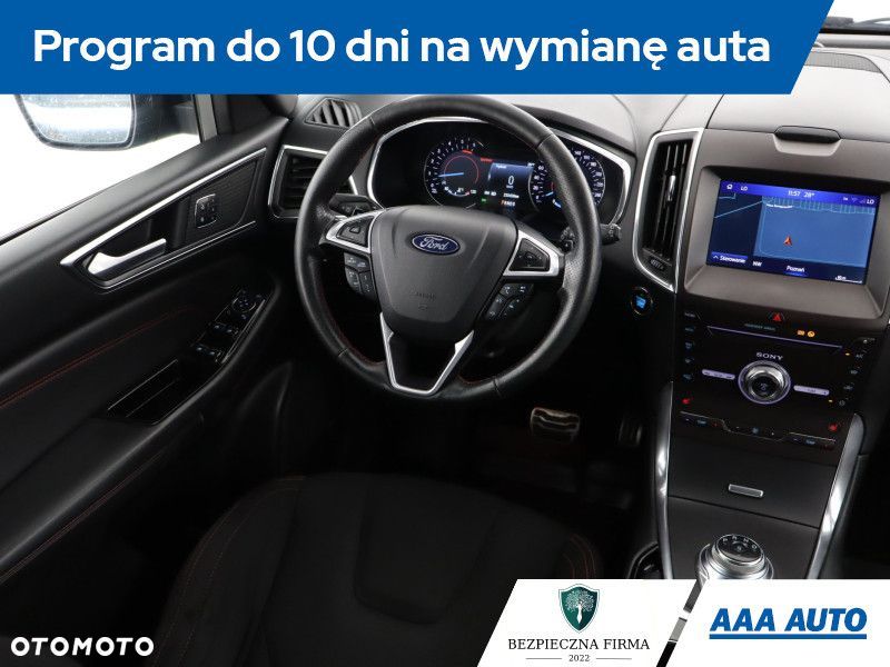 Ford S-Max - 9