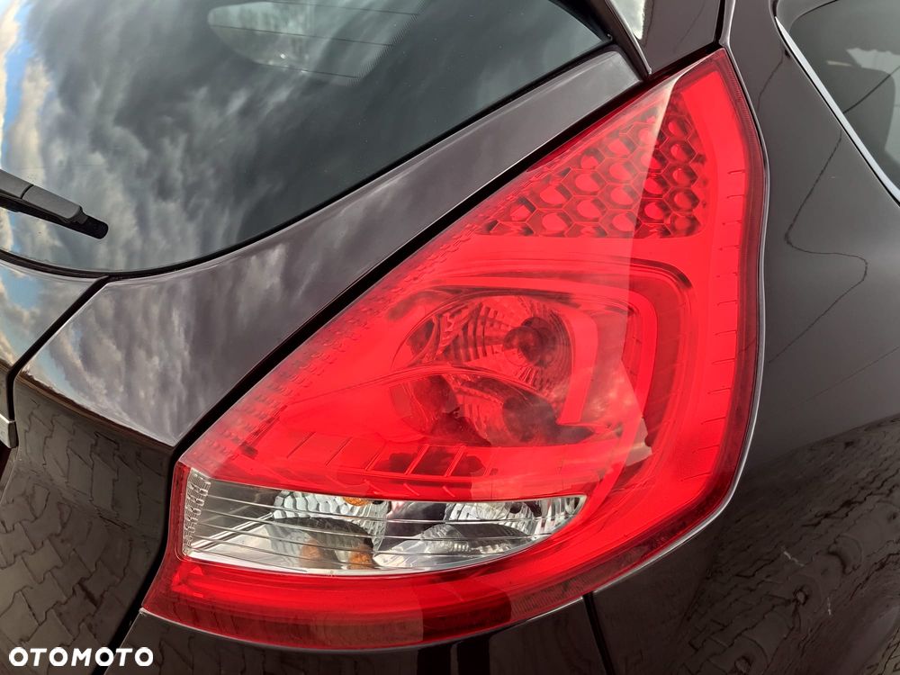 Ford Fiesta 1.4 Titanium EU5 - 28