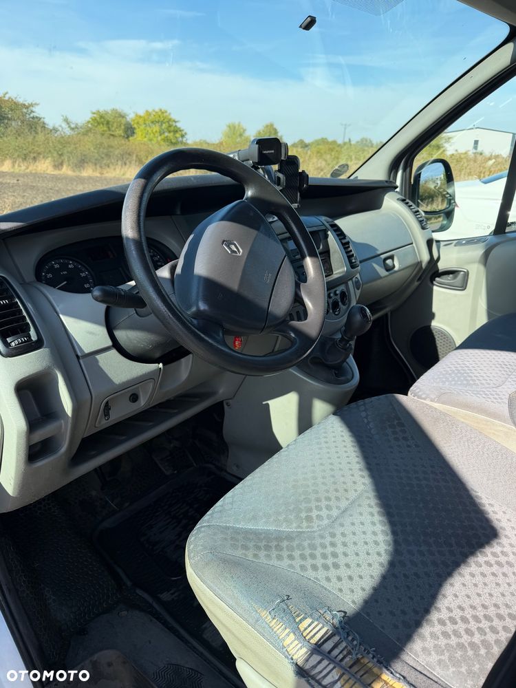 Renault Trafic - 6