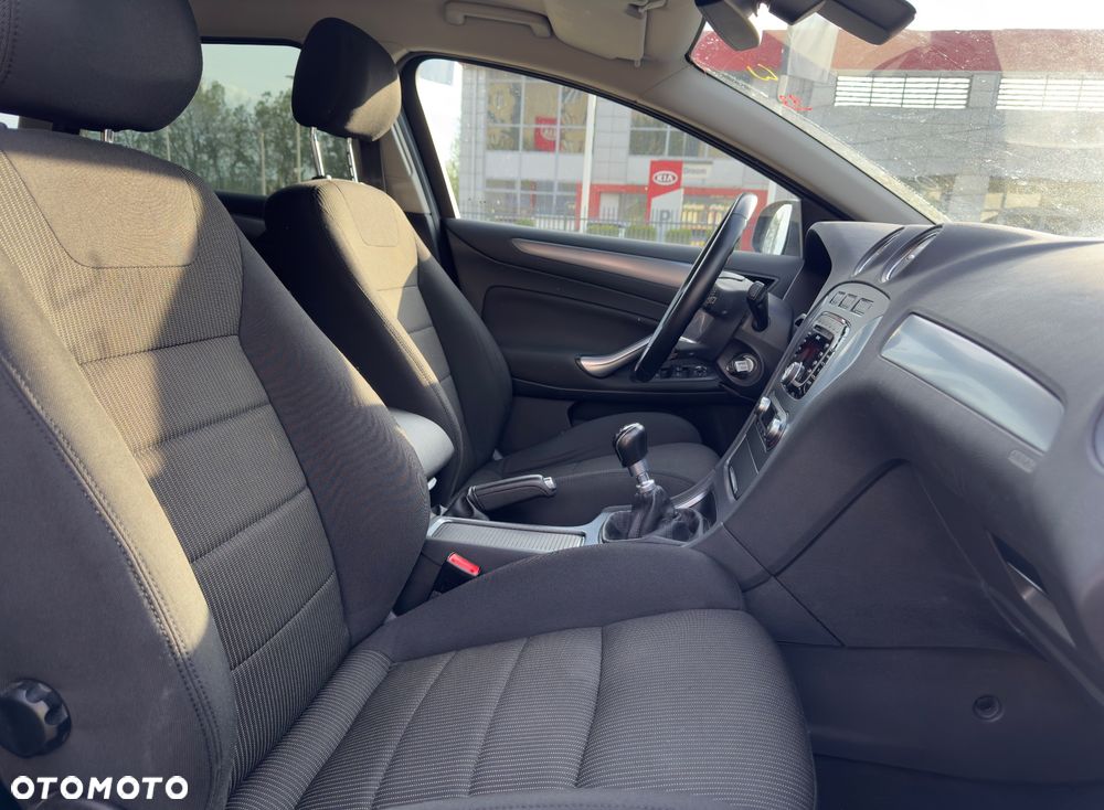 Ford Mondeo 2.0 TDCi Titanium S - 22