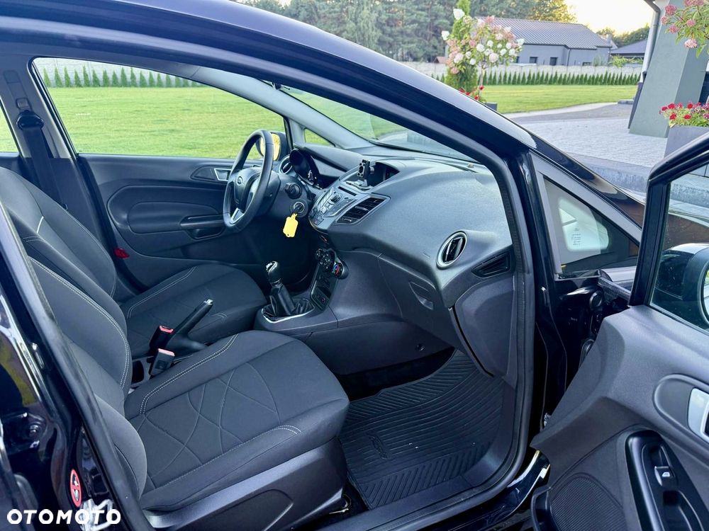 Ford Fiesta - 20