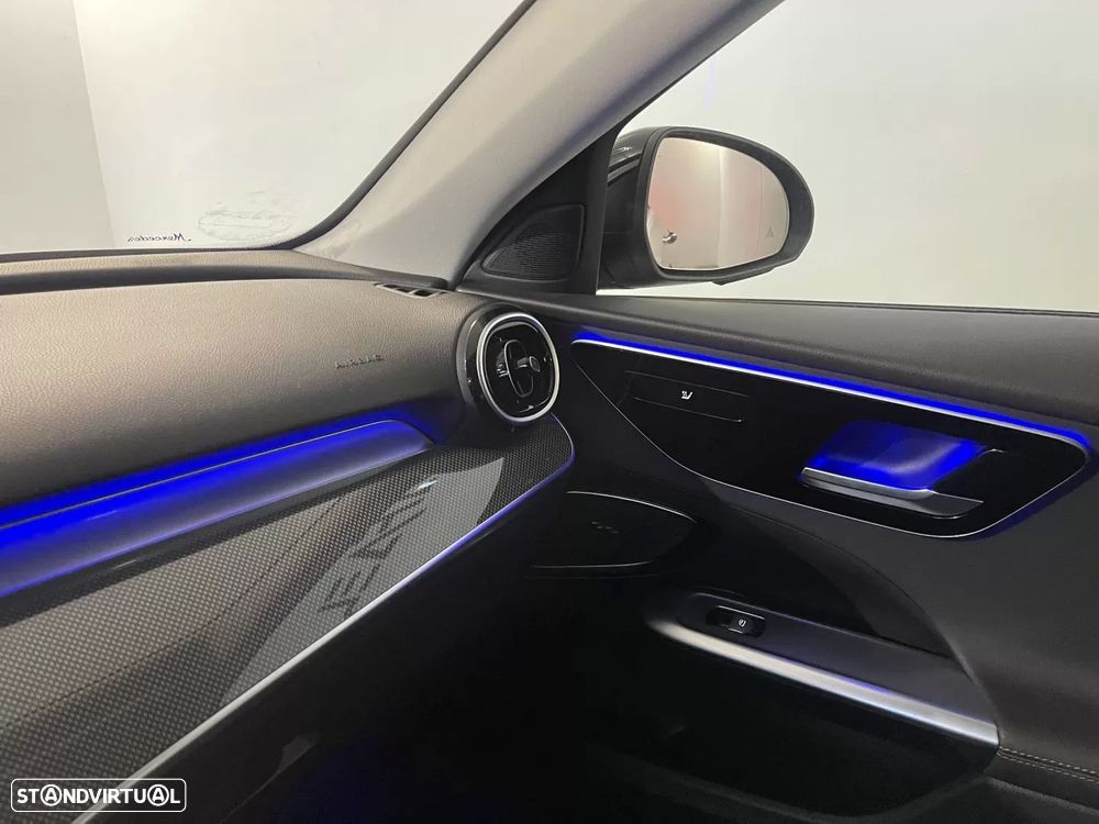 Mercedes-Benz C 300 e - 31