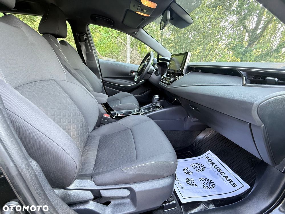 Toyota Corolla 1.8 Hybrid Comfort - 26