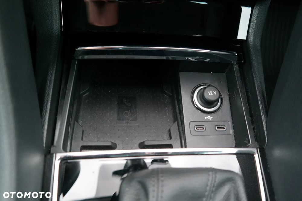 Skoda Karoq 1.5 TSI ACT Style DSG - 37