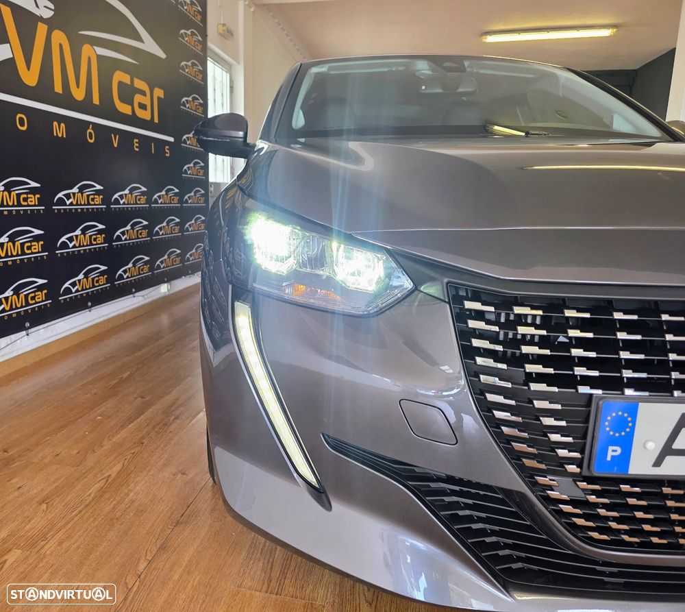 Peugeot 208 1.2 PureTech Allure - 21