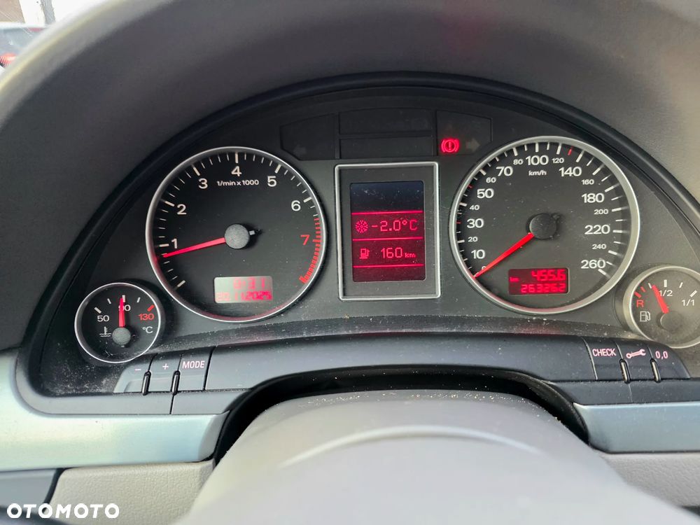 Audi A4 Limousine 1.8T - 19