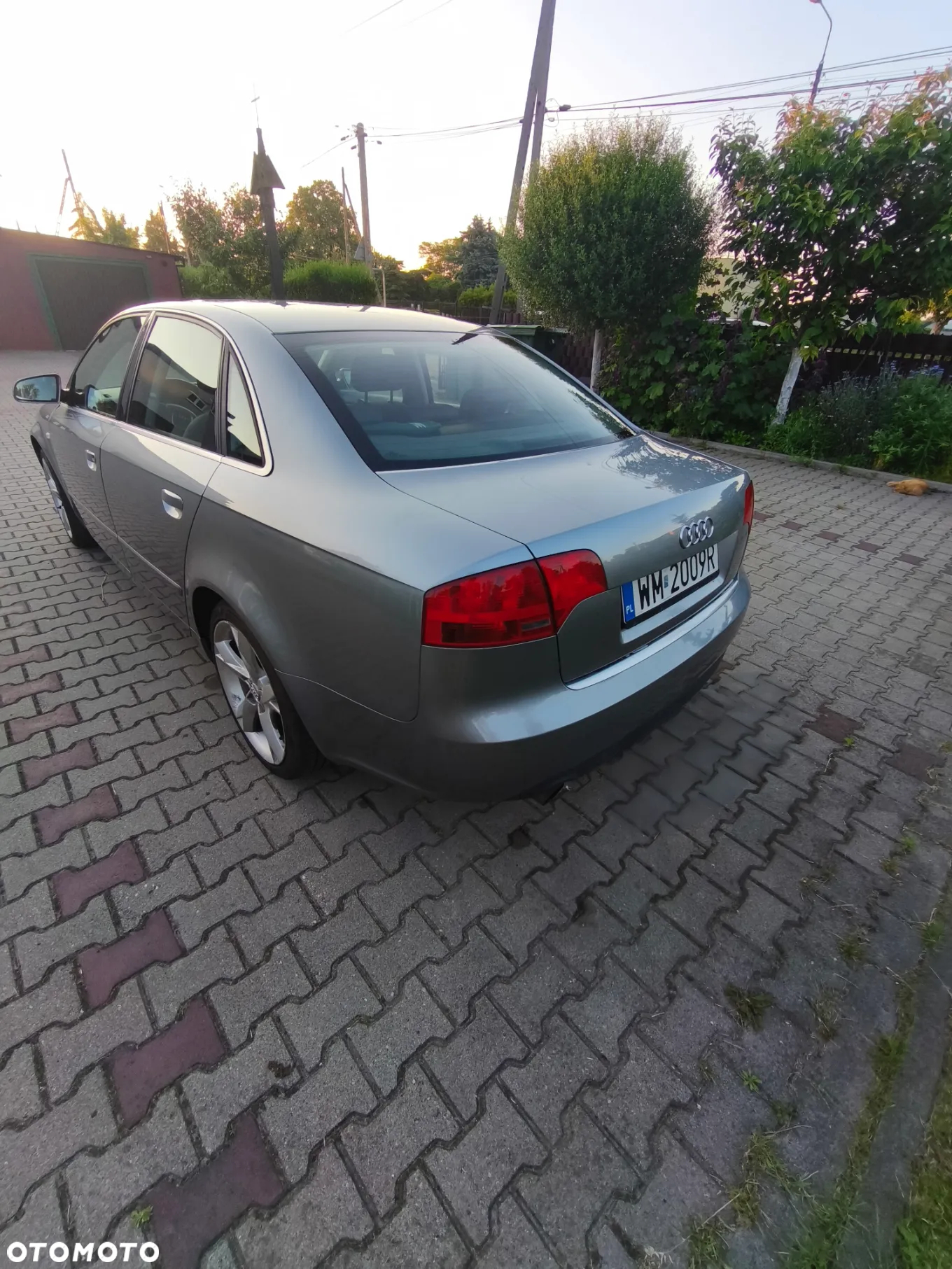 Audi A4 2.0 - 6