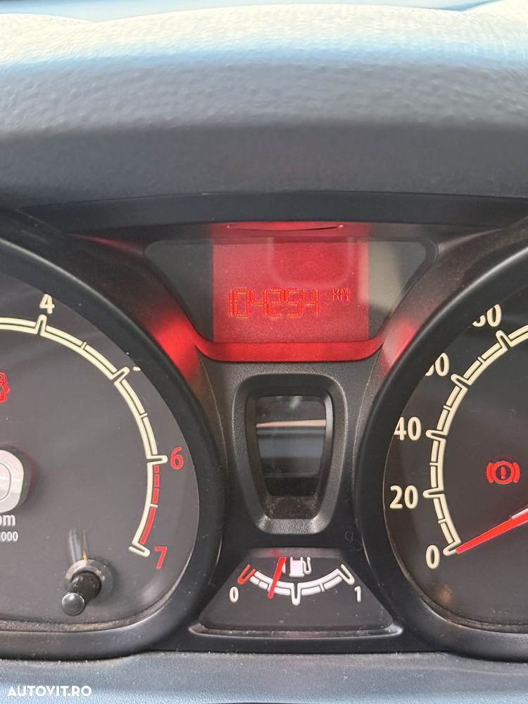 Ford Fiesta 1.25 Trend - 4