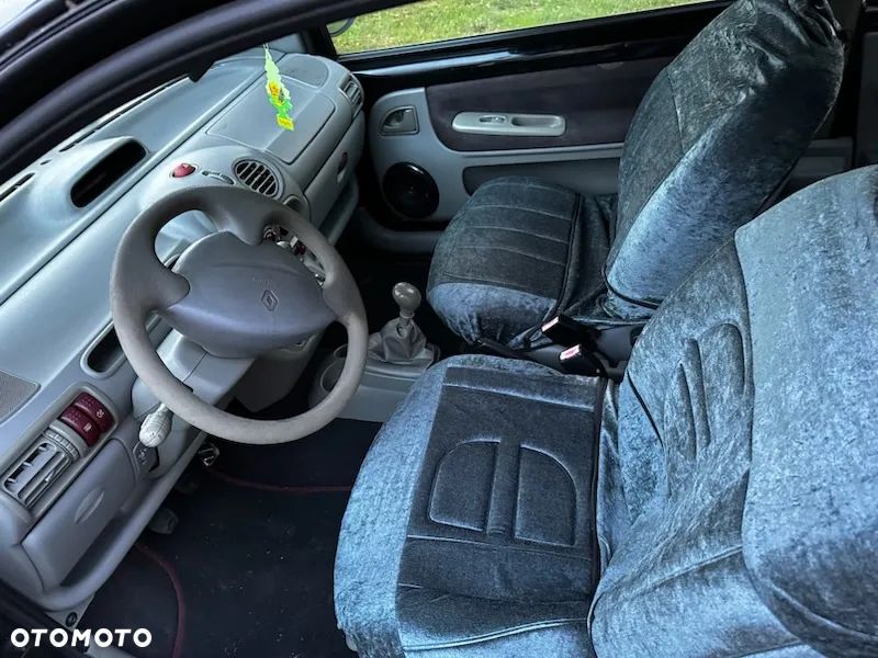 Renault Twingo - 6