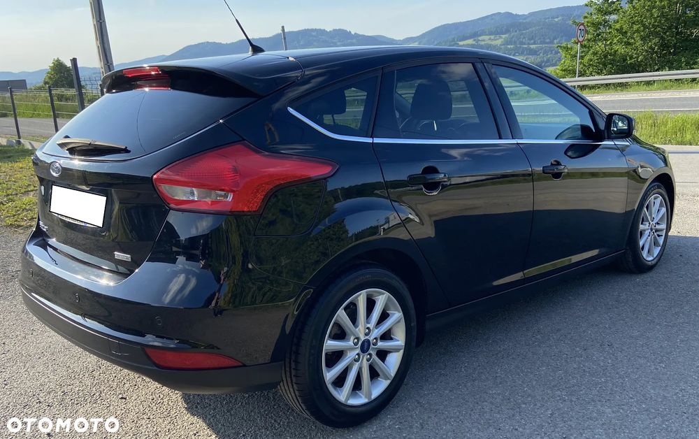 Ford Focus 1.0 EcoBoost Titanium - 6