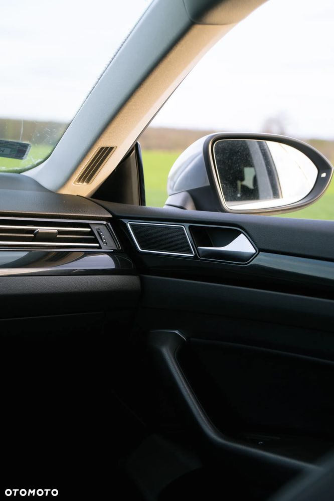 Volkswagen Arteon 2.0 TSI Elegance DSG - 25